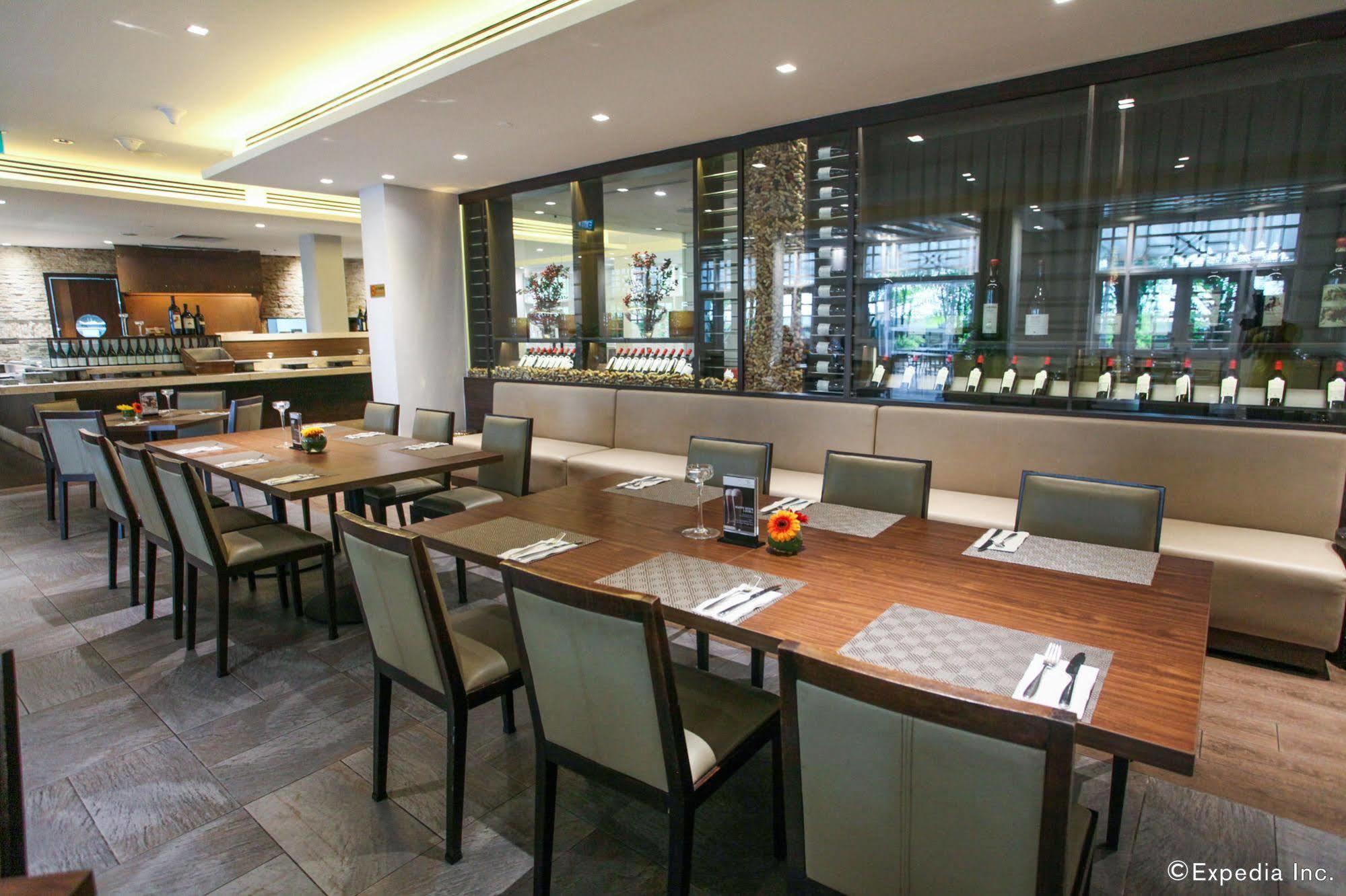 Hotel Fort Canning Singapore Exterior photo